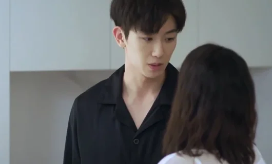 Дорама Объятия тёмной ночью 13 серия