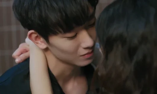 Дорама Объятия тёмной ночью 12 серия