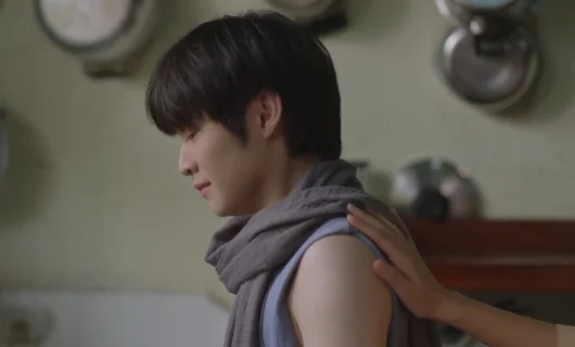 Лакорн Два мира 3 серия