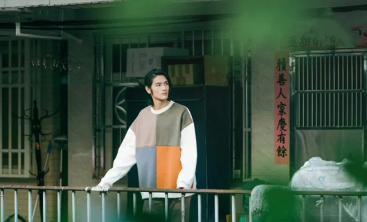 Дорама Его история 5: Любовь в будущем 6 серия