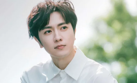 Дорама Его история 5: Любовь в будущем 3 серия