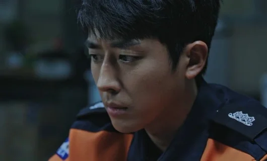 Дорама Полицейский участок рядом с пожарной станцией 6 серия