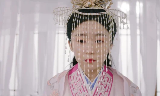 Дорама Её фантастические приключения 1 серия