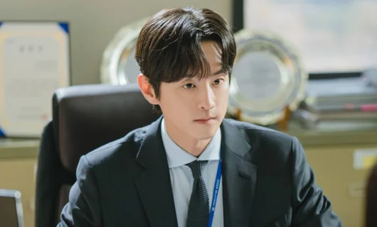 Дорама Девушка, которая любит играть 4 серия