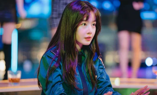 Дорама Девушка, которая любит играть 1 серия