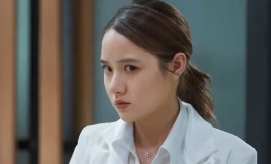 Лакорн Затмение 1 серия