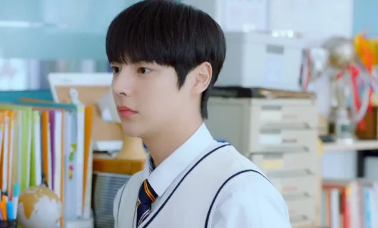 Дорама Студсовет старшей школы для мальчиков Сэбит 6 серия