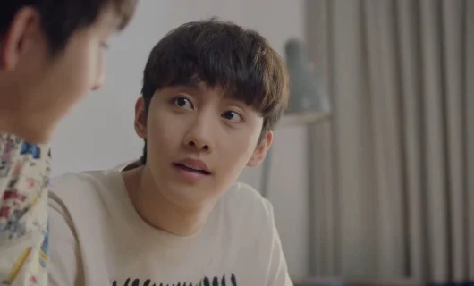 Лакорн Укуси меня 8 серия