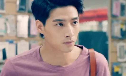 Дорама Тёмно-синий лунный свет 1 серия