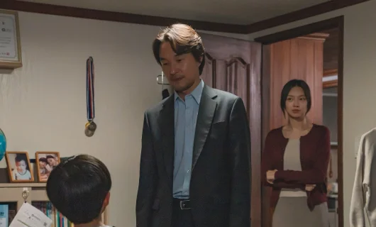 Дорама Такой близкий предатель 9 серия