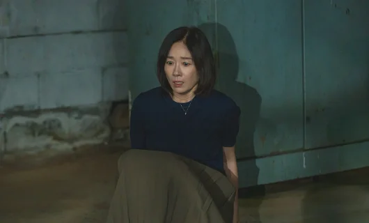 Дорама Такой близкий предатель 10 серия