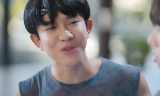 Лакорн Красивые богатые придурки 1 серия