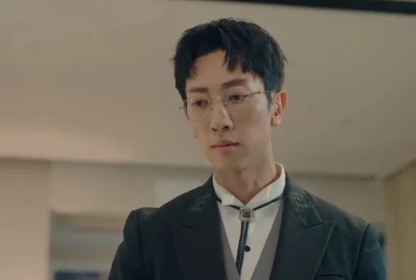 Кадр к 1 серии «Вечный дворецкий»