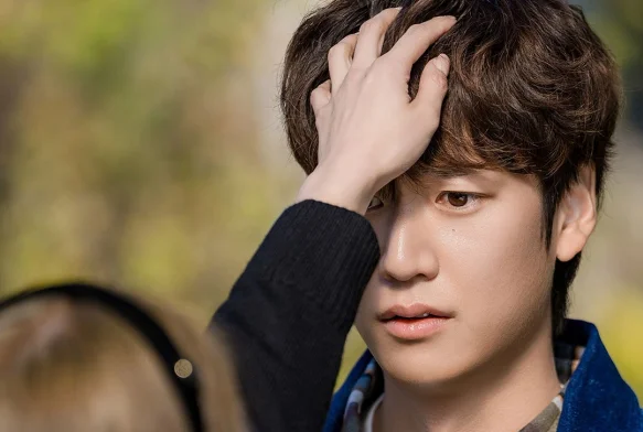 Кадр к 6 серии «Мотель Калифорния»