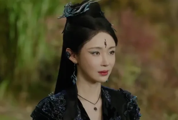 Кадр к 1 серии «Божественное древо»