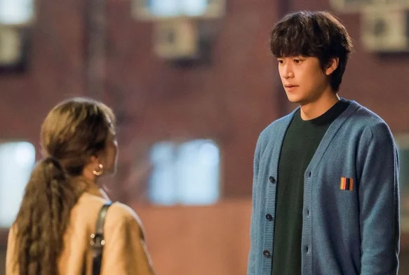 Кадр к 10 серии «Мотель Калифорния»