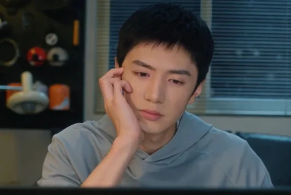 Кадр к 21 серии «Белое оливковое дерево»