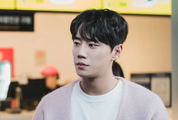 Кадр к 3 серии «Мелодрама»