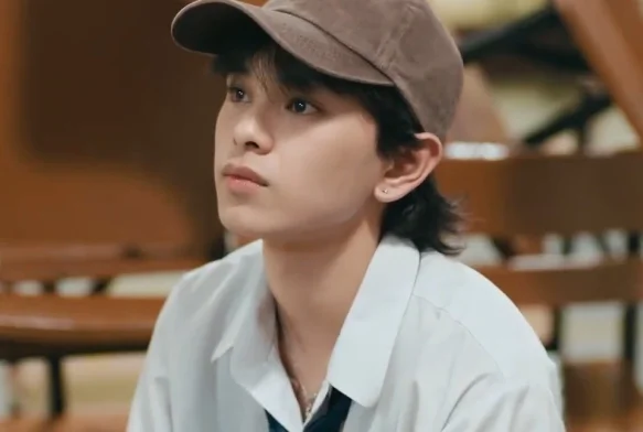 Кадр к 5 серии «Жемчужина класса Е»