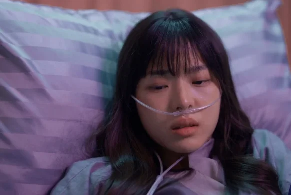 Кадр к 1 серии «Обратно со мной»