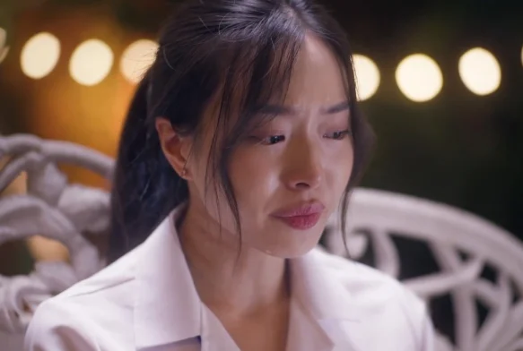 Кадр к 2 серии «Обратно со мной»