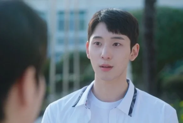 Кадр к 2 серии «Пятно на сердце»