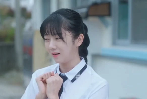 Кадр к 2 серии «Пятно на сердце»