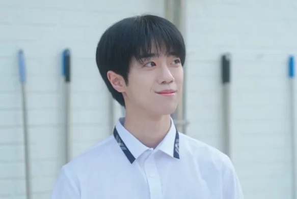 Кадр к 2 серии «Пятно на сердце»