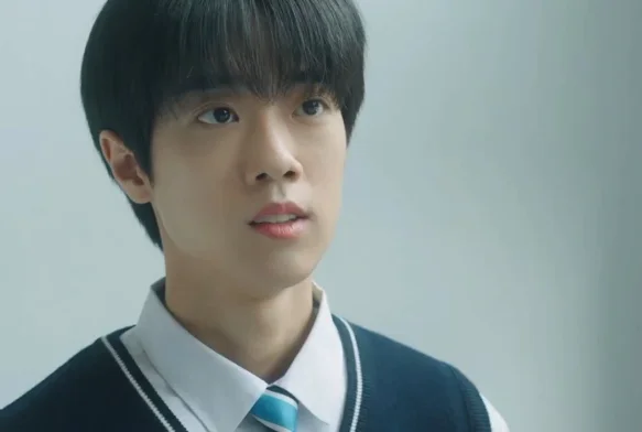 Кадр к 3 серии «Пятно на сердце»