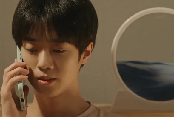 Кадр к 3 серии «Пятно на сердце»