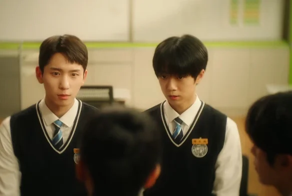 Кадр к 4 серии «Пятно на сердце»