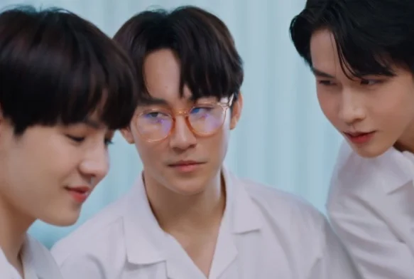 Кадр к 4 серии «Молочный флирт»