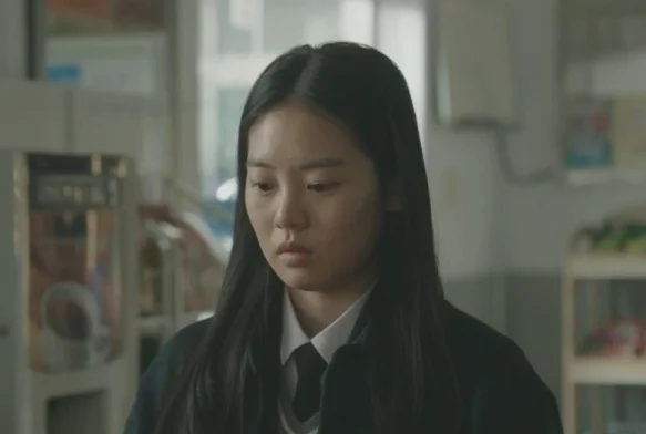 Кадр к 2 серии «Ведьма»