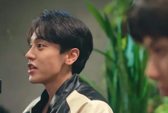 Кадр к 1 серии «ФК продан»