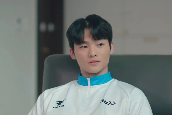 Кадр к 4 серии «ФК продан»