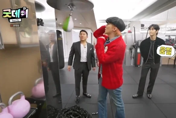 Кадр к 1 серии «Хороший день»