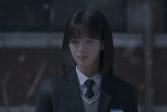 Кадр к 2 серии «Ведьма»