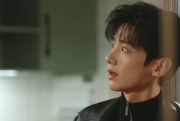 Кадр к 3 серии «Первый мороз»