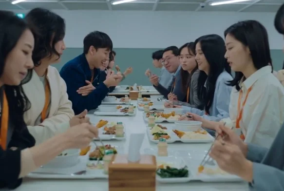 Кадр к 1 серии «Ньютопия»