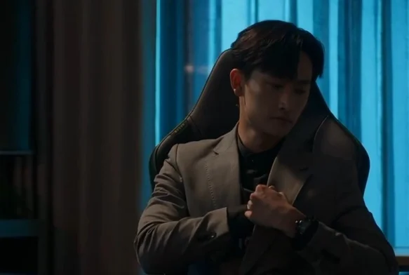 Кадр к 1 серии «Эксклюзивная любовь»