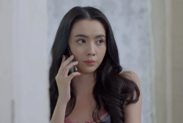 Кадр к 33 серии «Свет огненной росы»