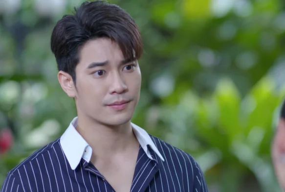 Кадр к 33 серии «Свет огненной росы»