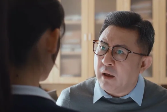 Кадр к 1 серии «Всегда дома»