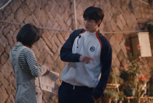 Кадр к 1 серии «Всегда дома»