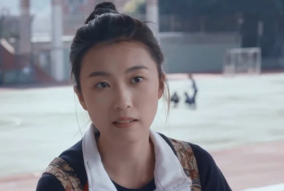 Кадр к 1 серии «Всегда дома»