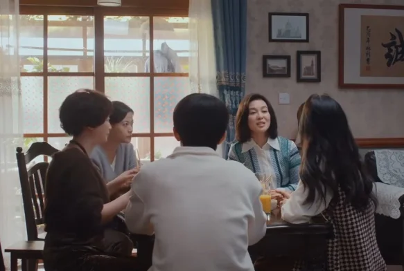 Кадр к 2 серии «Всегда дома»