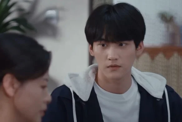 Кадр к 2 серии «Всегда дома»