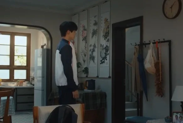 Кадр к 3 серии «Всегда дома»