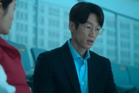 Кадр к 11 серии «Без маски»