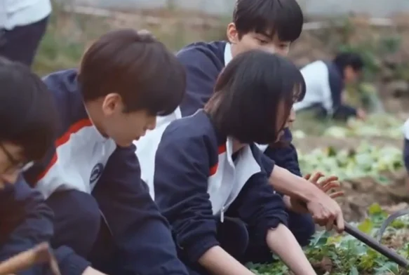 Кадр к 7 серии «Всегда дома»